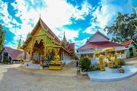 <p>Statues of Buddha, home temples</p>