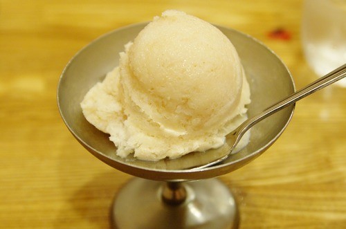 <p>ice cream</p>