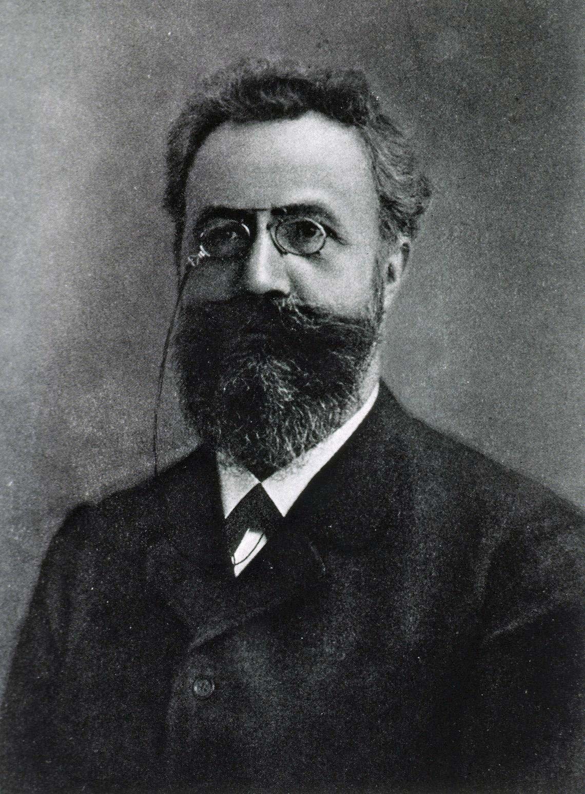 <p>Hermann Ebbinghaus details his experiments learning nonsense syllables in his book Memory</p>