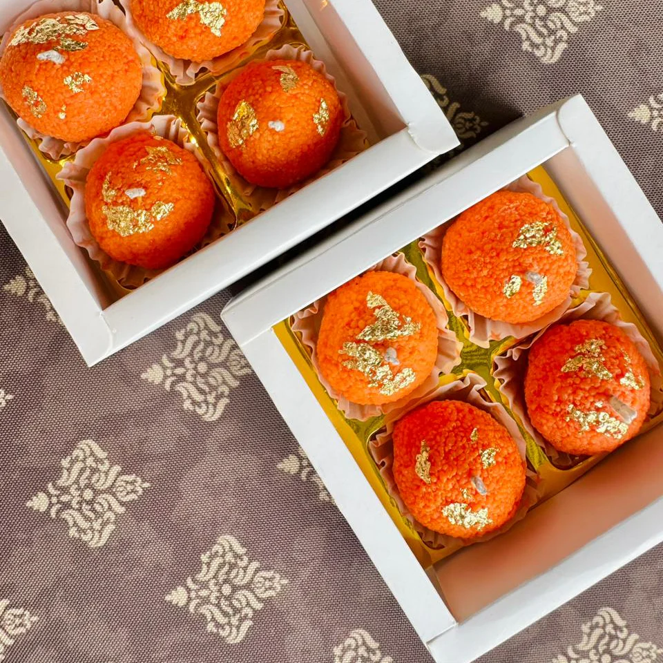 <p>Bring a playful and festive touch to your Diwali celebrations with these Laddoo Candles.</p>